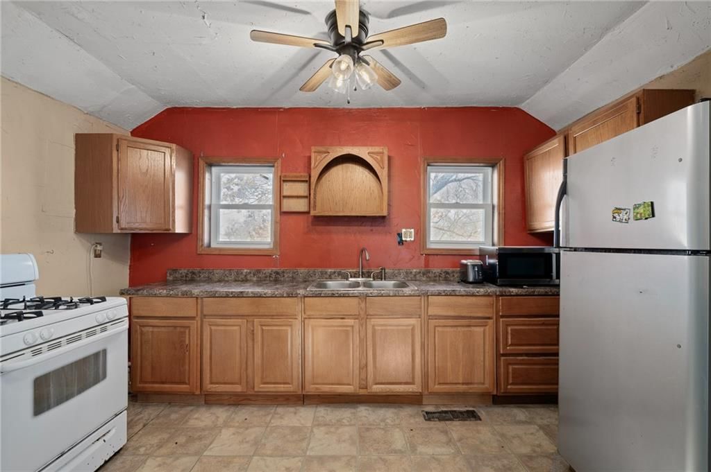 606 Cherry Street — photo 9