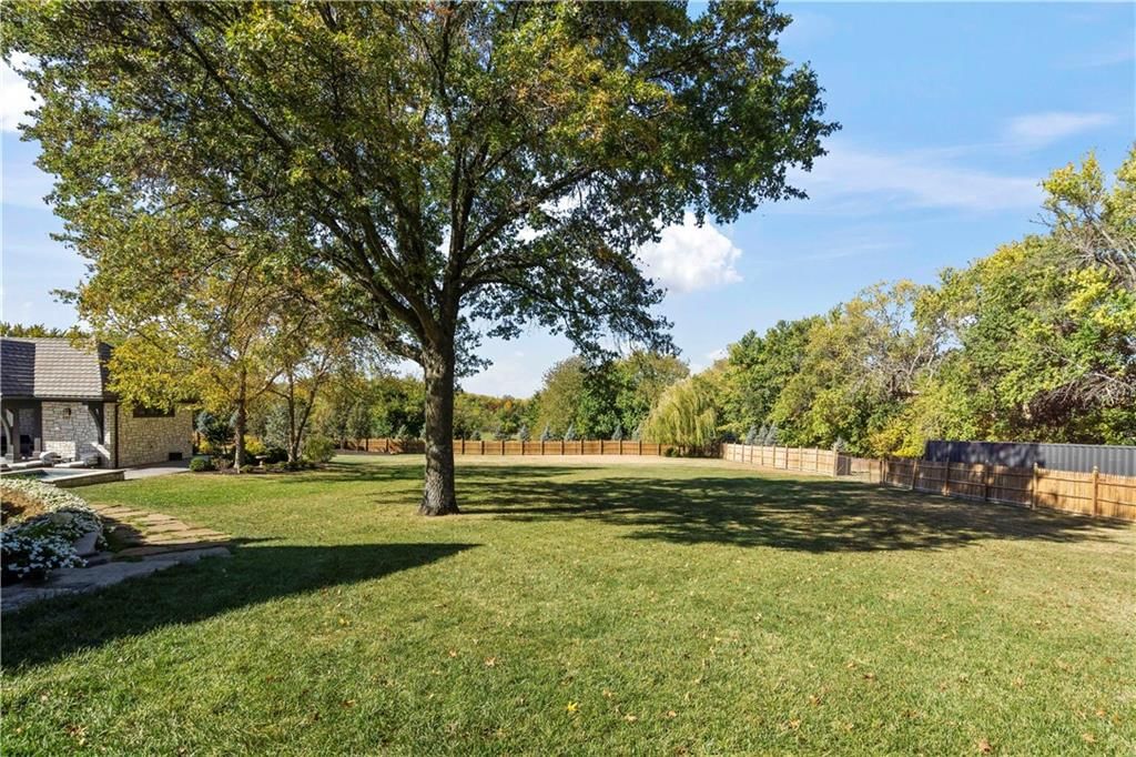 17900 Berryhill Drive — photo 94