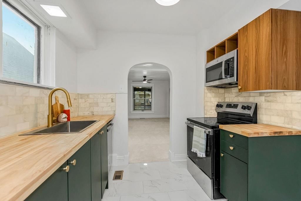 427 N Drury Avenue — photo 12
