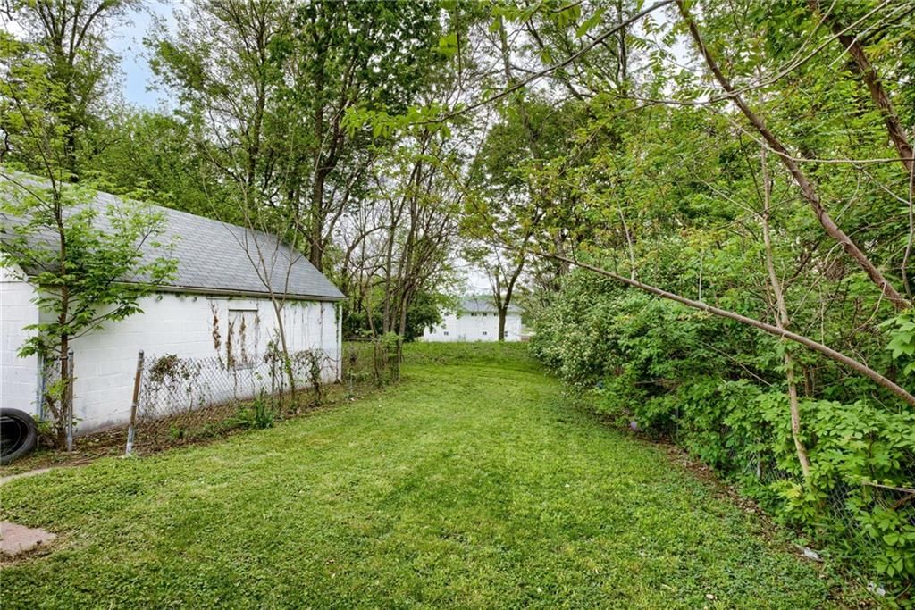 617 S LAKE Drive — photo 16