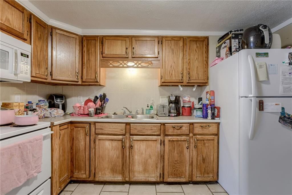 617 S LAKE Drive — photo 7