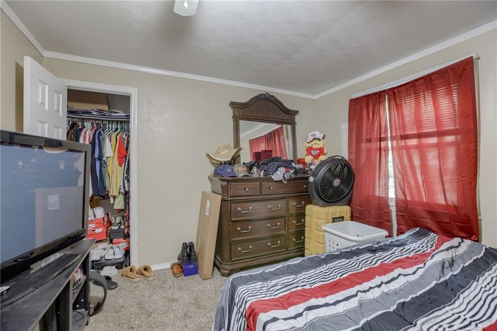 617 S LAKE Drive — photo 9