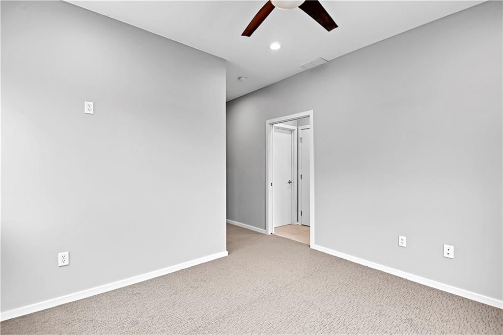5422 Tracy Avenue — photo 17