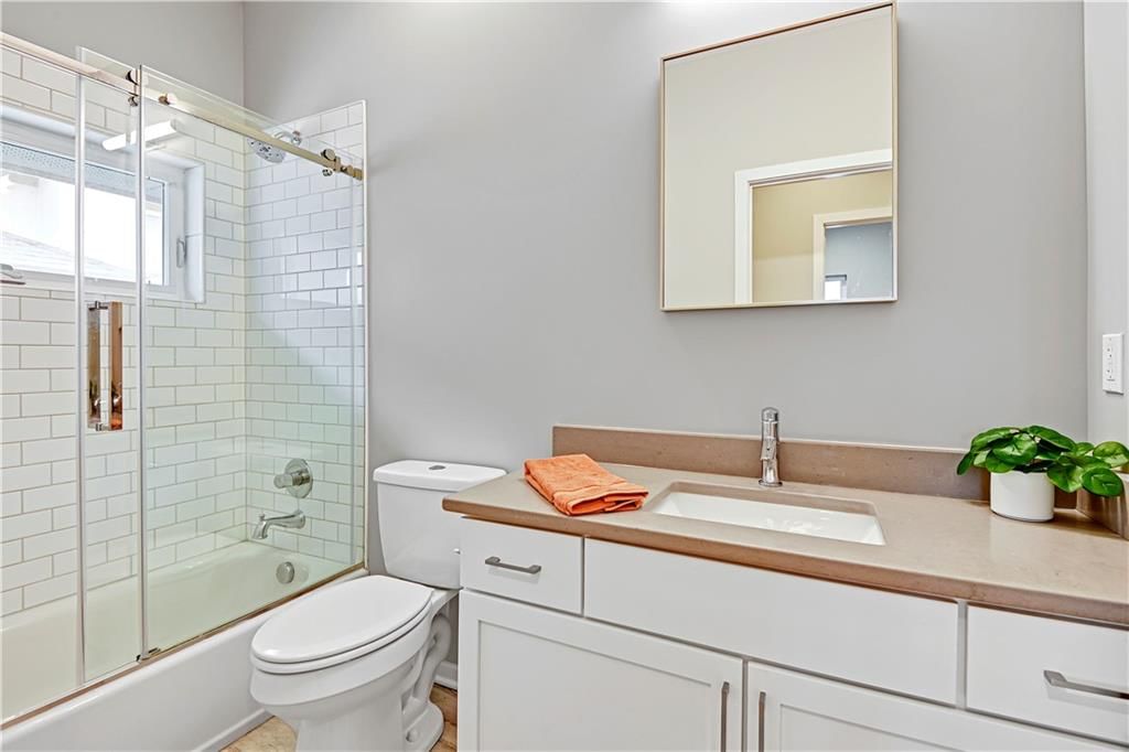 5422 Tracy Avenue — photo 19