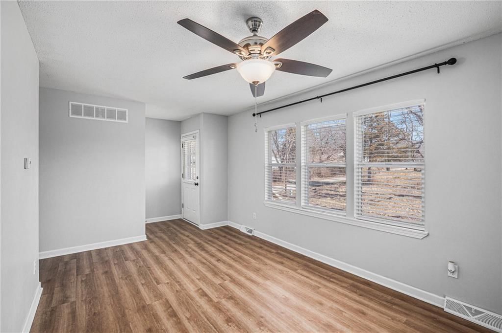 412 N Main Street — photo 5