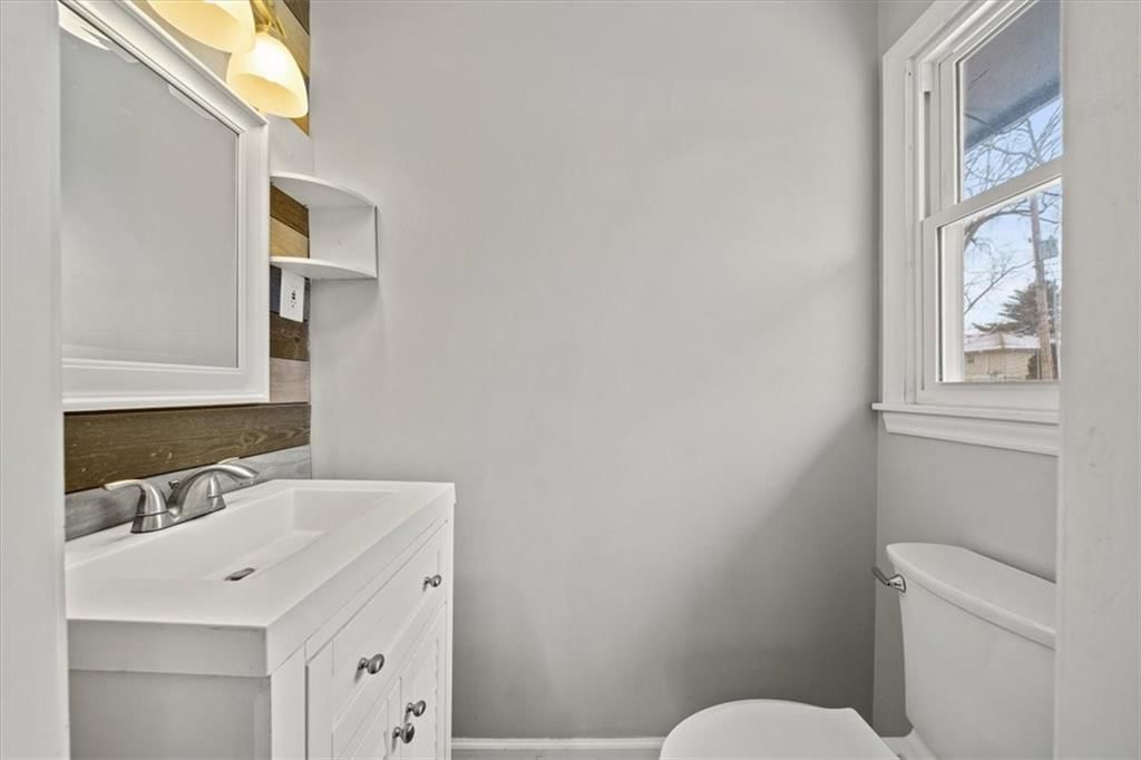 11918 E 56th Street — photo 15