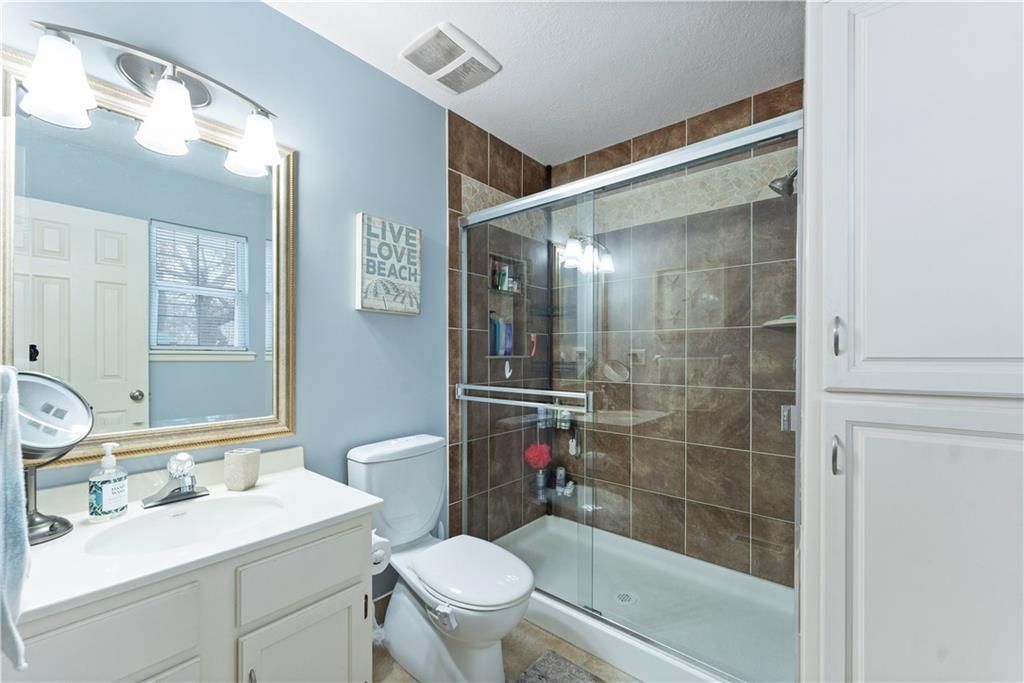 899 Hurley Street — photo 14