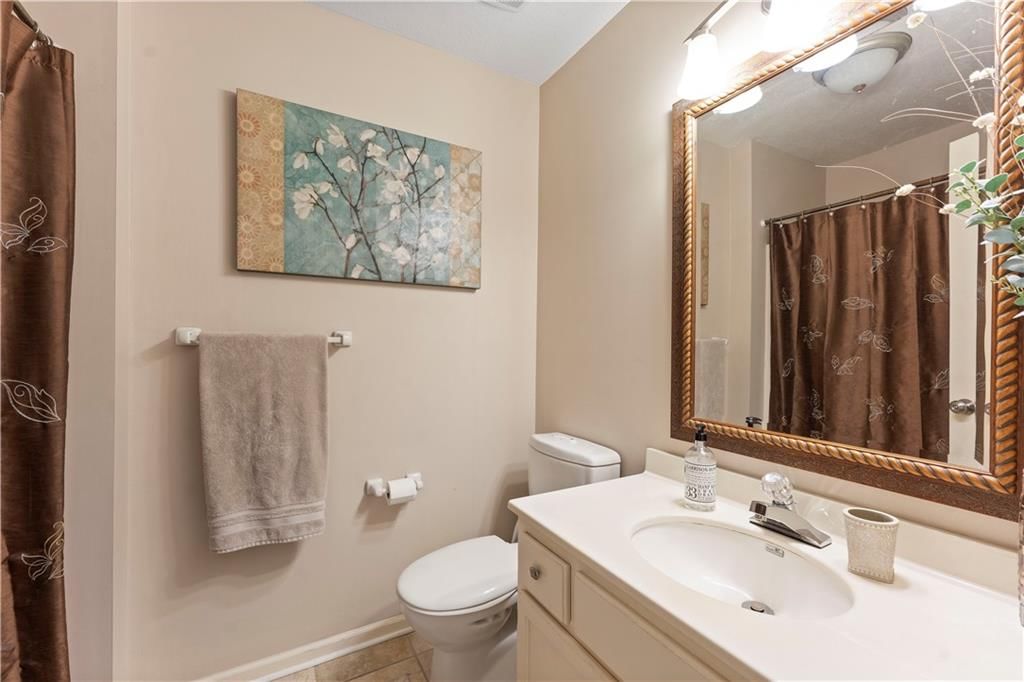 899 Hurley Street — photo 16