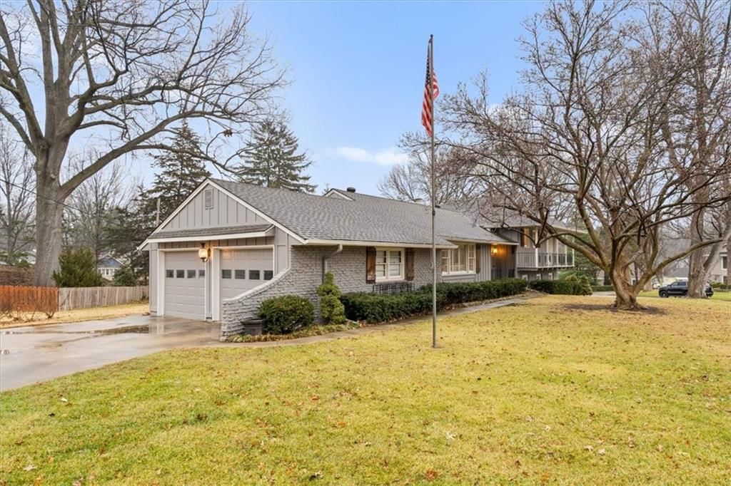 9015 Cherokee Lane — photo 3