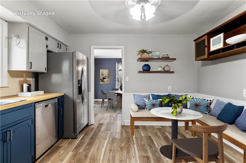 635 E 90th Terrace — photo 13