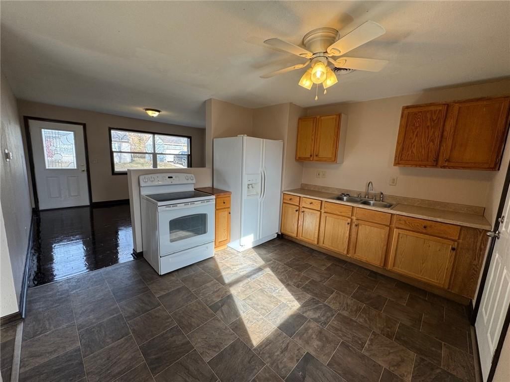 607 Elm Street — photo 7