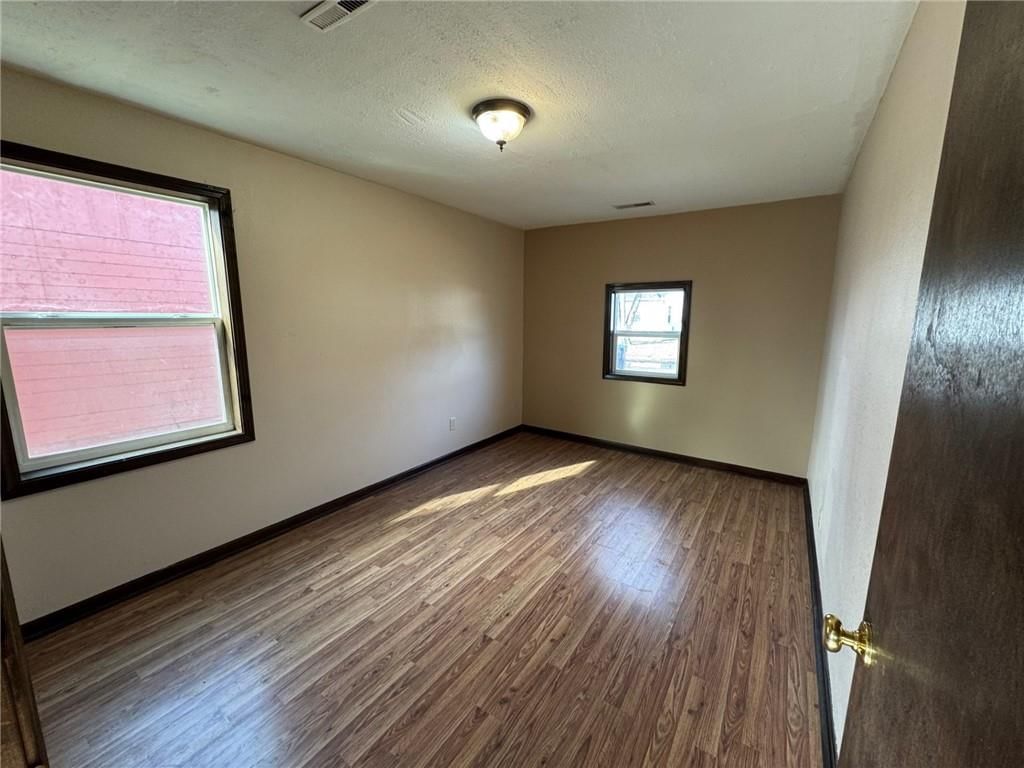607 Elm Street — photo 9