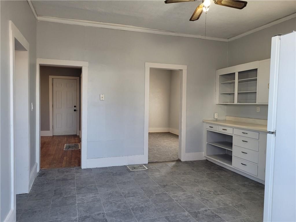 304 W 23rd Street — photo 5