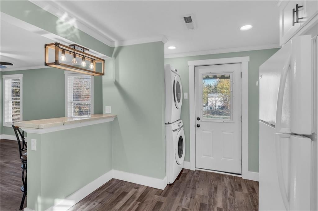 205 W Samuel Street — photo 9