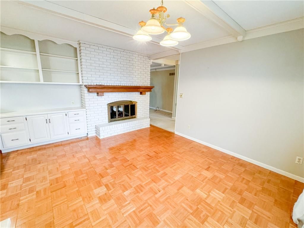 305 N Craig Street — photo 6