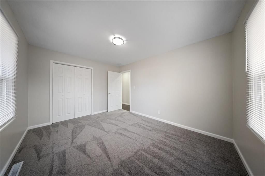 11910 Fuller Avenue — photo 15