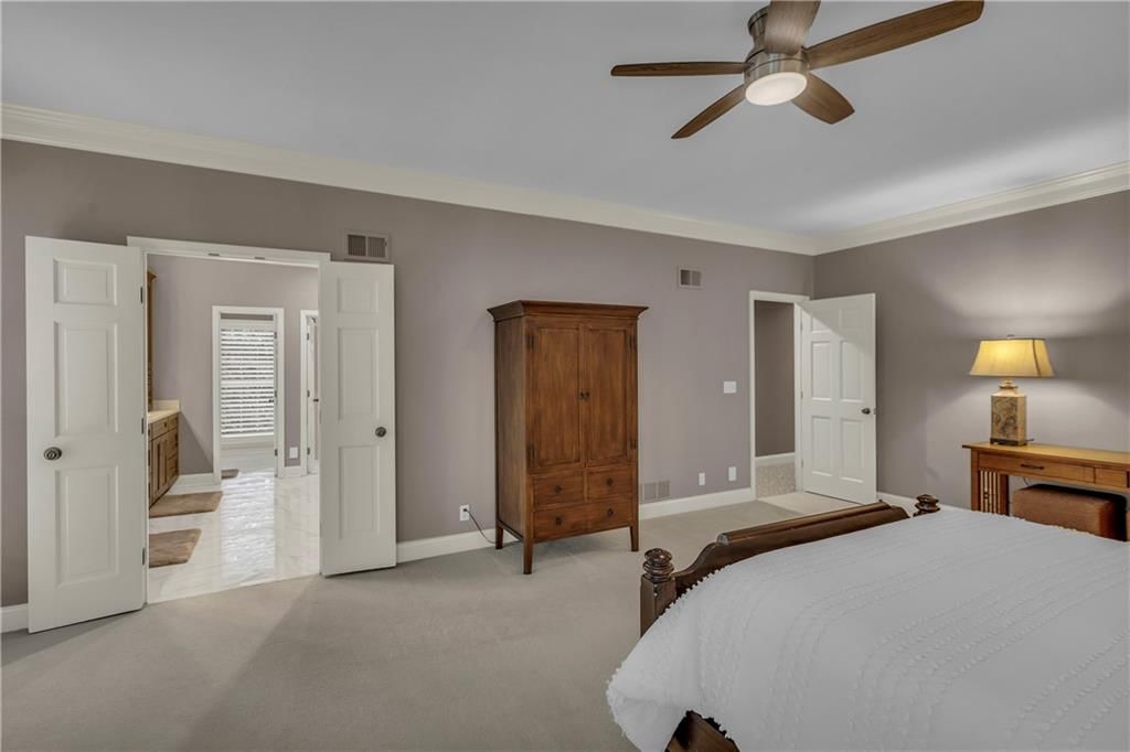 13806 Woodward Street — photo 31