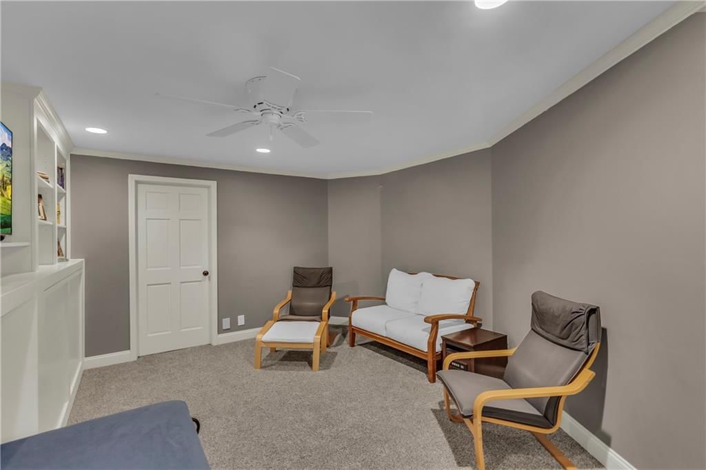 13806 Woodward Street — photo 56