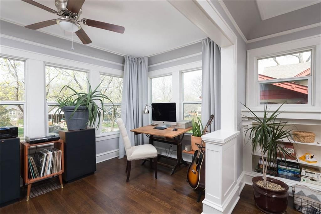 5621 Charlotte Street — photo 12