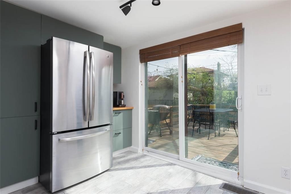 5621 Charlotte Street — photo 21