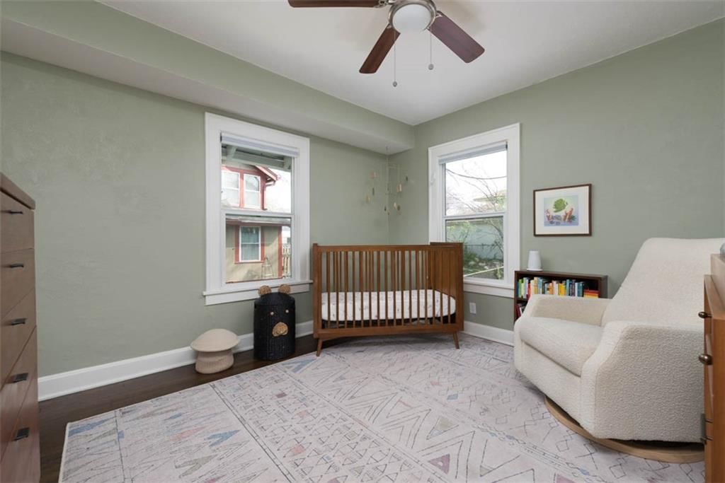5621 Charlotte Street — photo 25