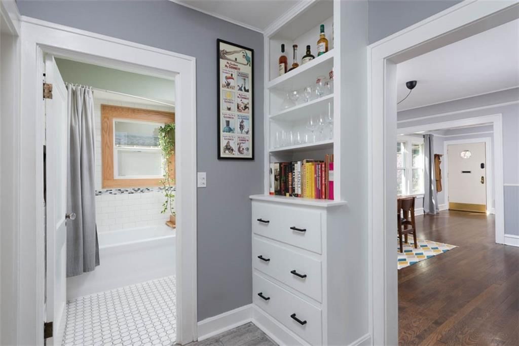 5621 Charlotte Street — photo 27