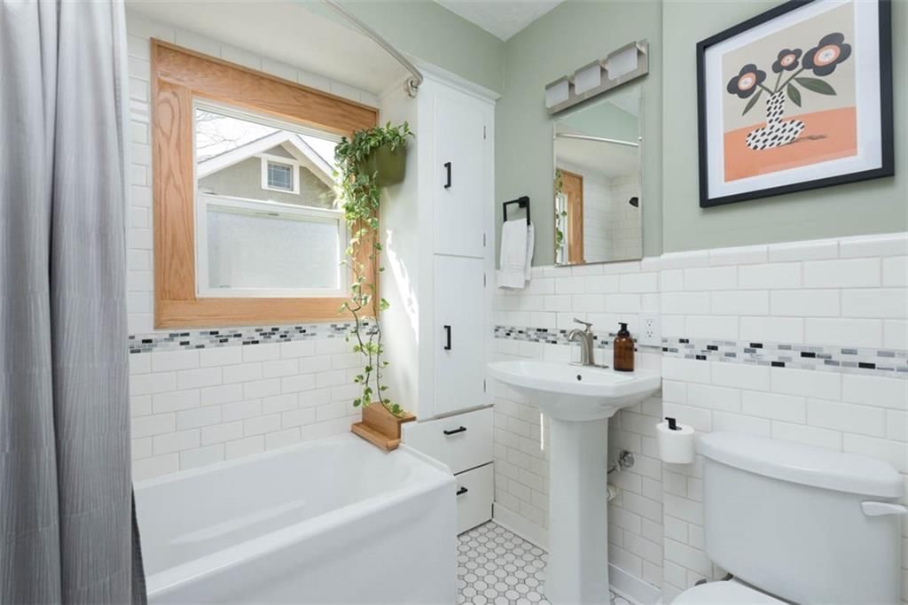 5621 Charlotte Street — photo 28