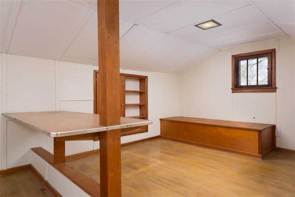 5621 Charlotte Street — photo 33