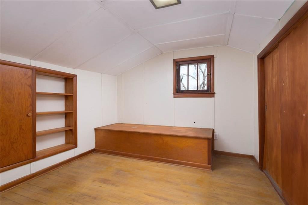 5621 Charlotte Street — photo 34