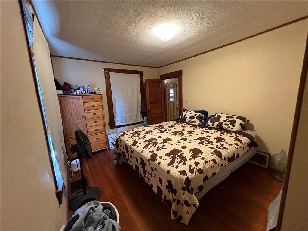 2705 S 24th Street — photo 17