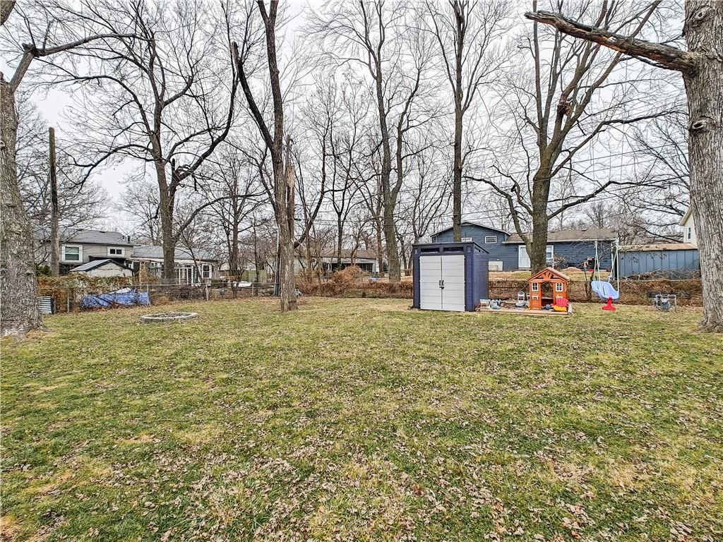 9105 W 99th Terrace — photo 23