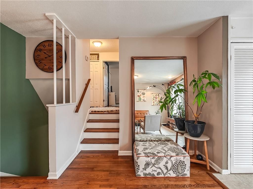 9105 W 99th Terrace — photo 6