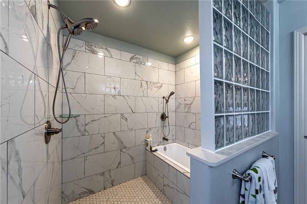 1514 Third Avenue — photo 19