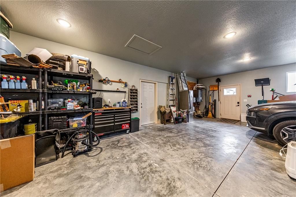 1514 Third Avenue — photo 43