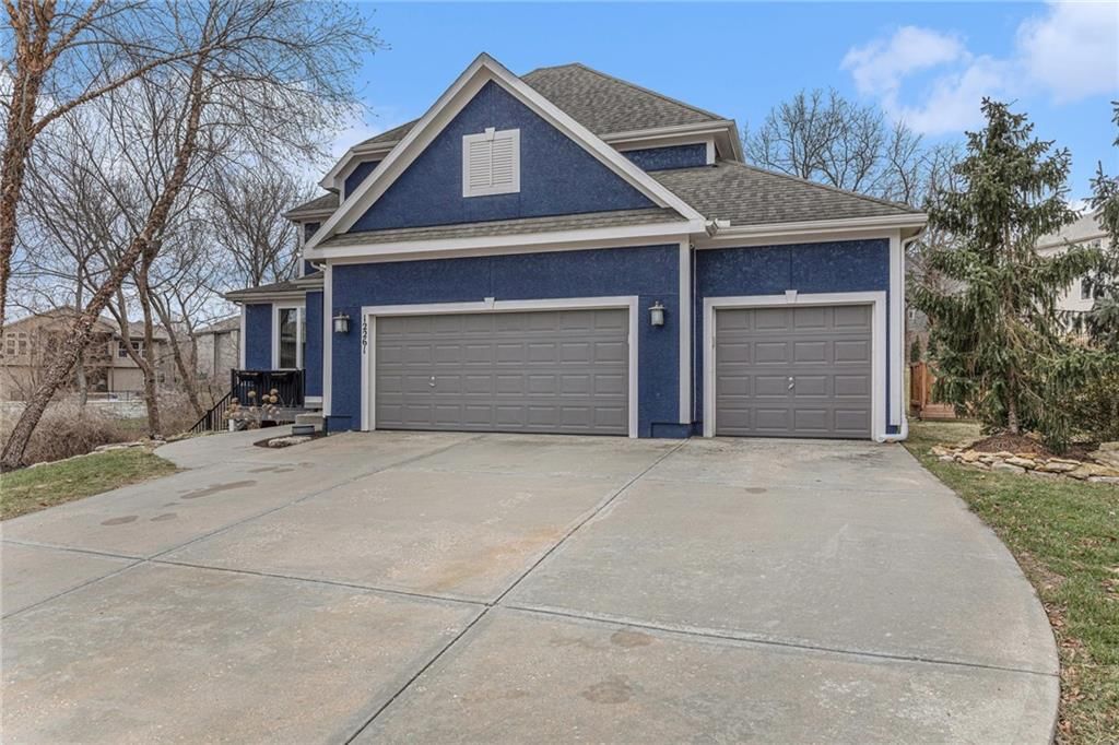 12261 S SUNRAY Drive — photo 2