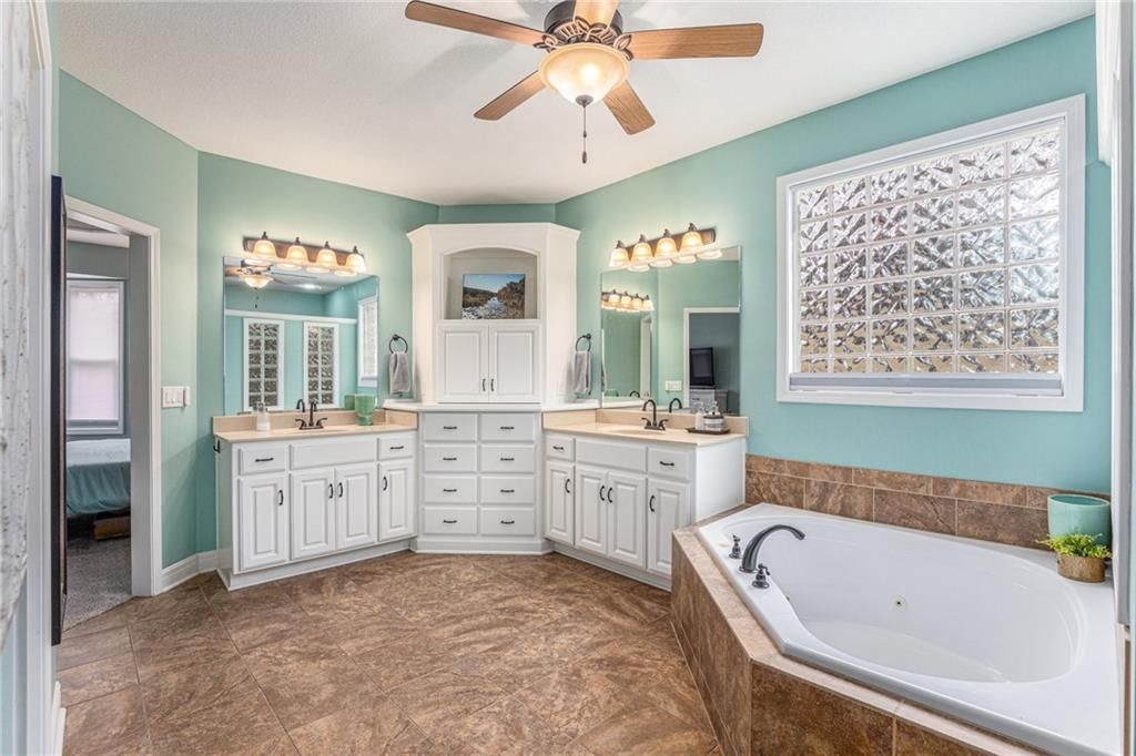 12261 S SUNRAY Drive — photo 16