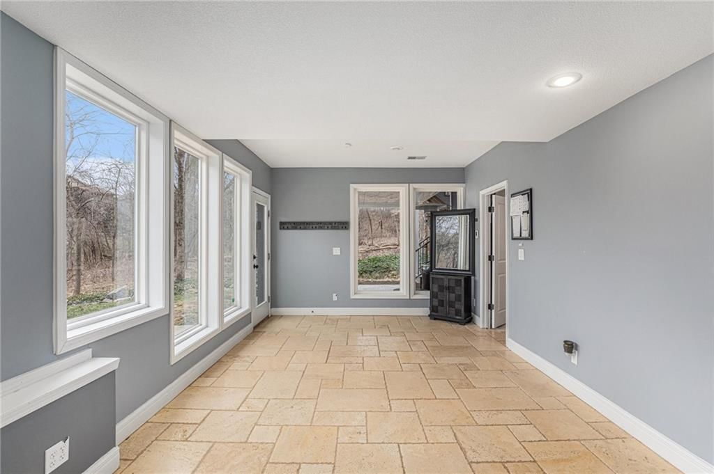 12261 S SUNRAY Drive — photo 29