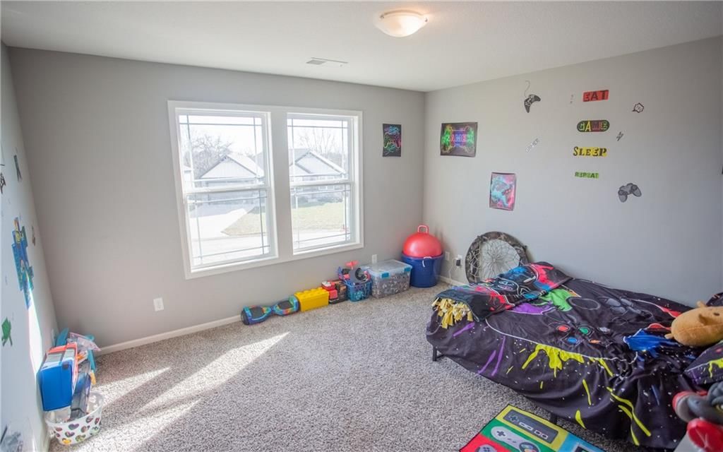 11504 E 209th Street — photo 43