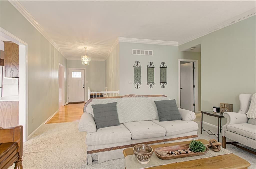 1707 Dunwich Drive — photo 11