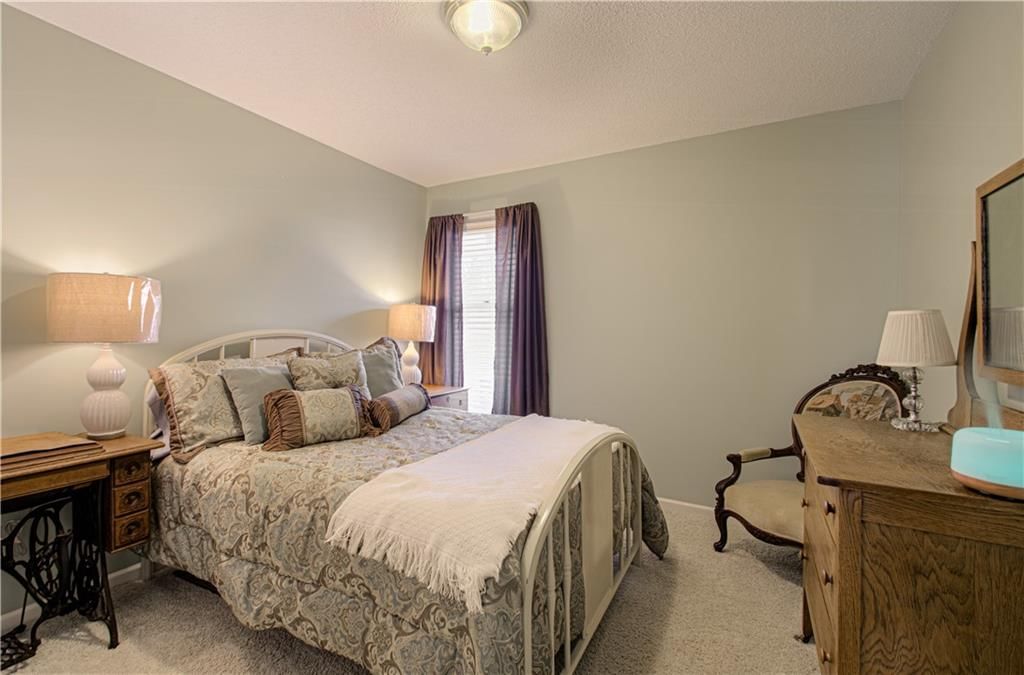 1707 Dunwich Drive — photo 17