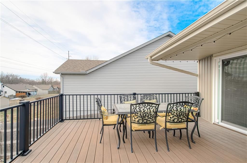 1707 Dunwich Drive — photo 29