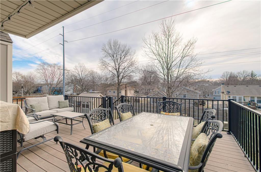 1707 Dunwich Drive — photo 31