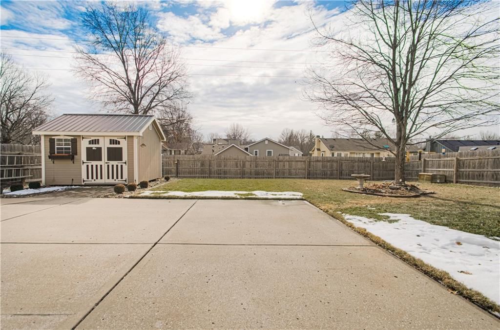 1707 Dunwich Drive — photo 32