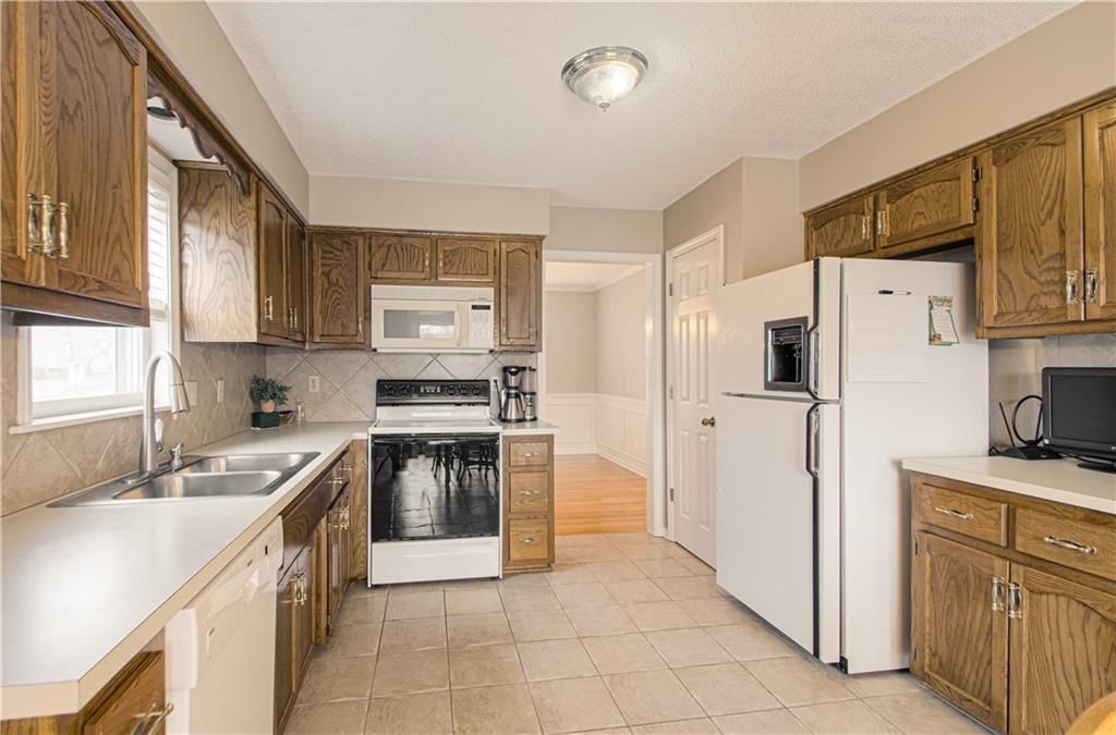 1707 Dunwich Drive — photo 6
