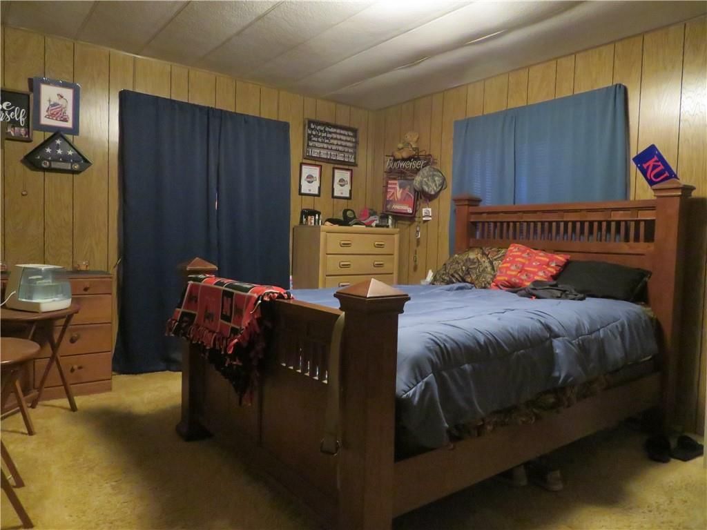 410 S Hospital Drive — photo 12