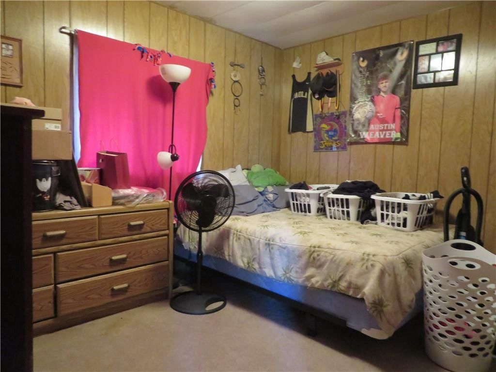 410 S Hospital Drive — photo 14