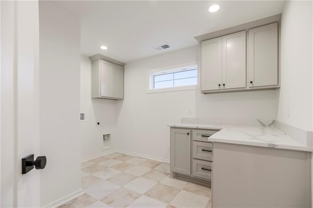 4704 SE Claude Court — photo 18