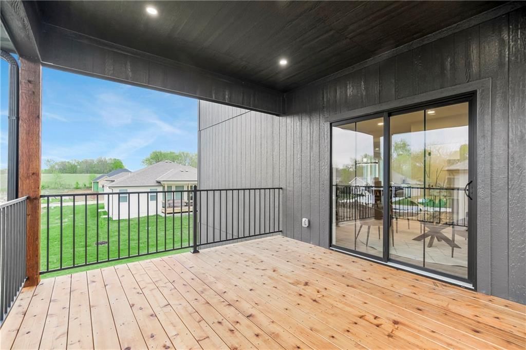 4704 SE Claude Court — photo 30