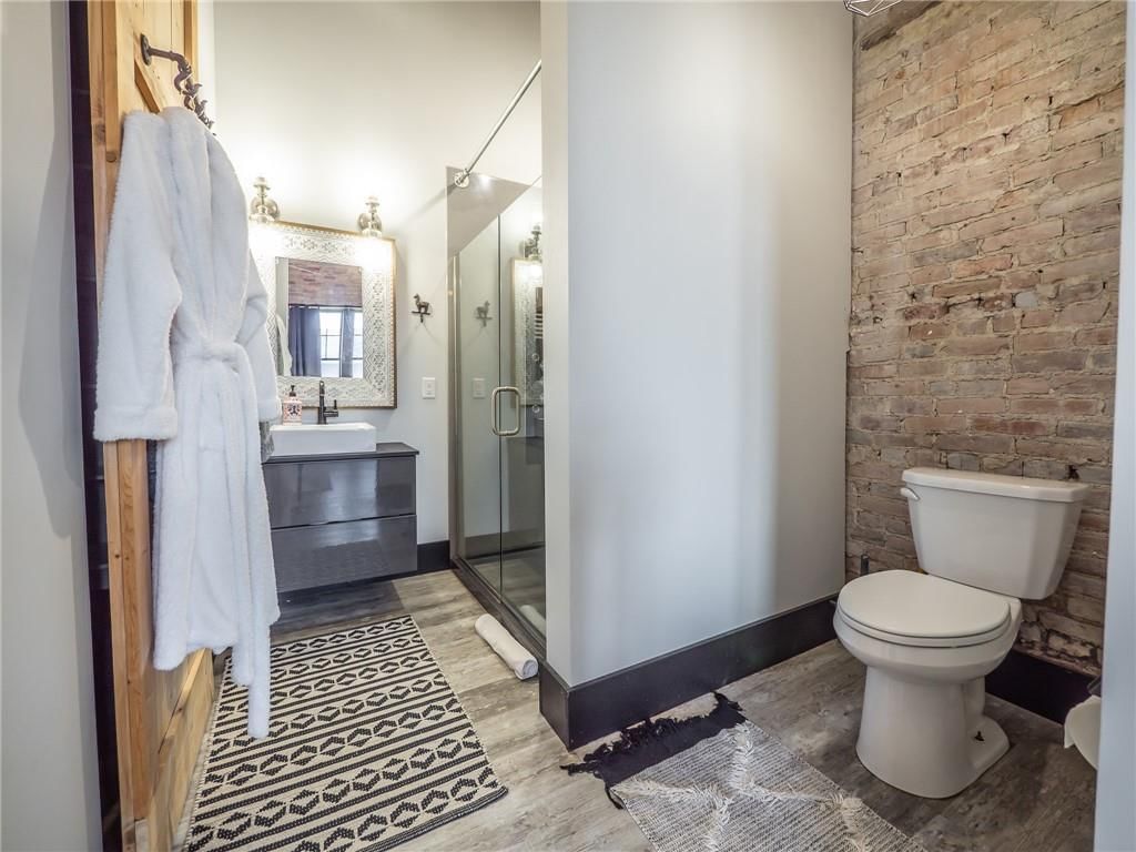 220 N Main Street — photo 14