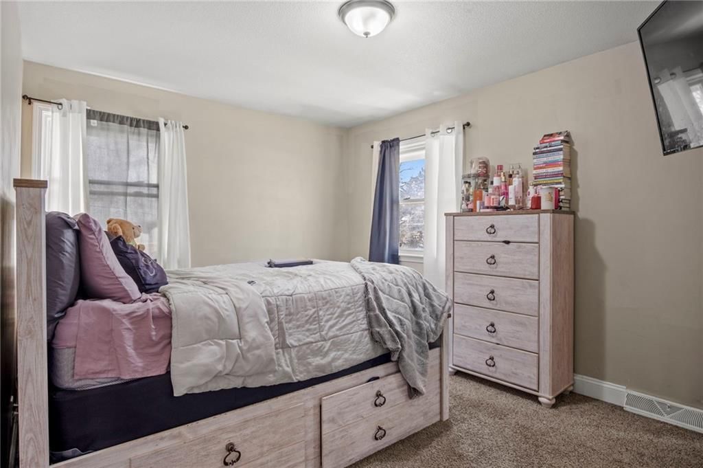 2707 Wilson Avenue — photo 13